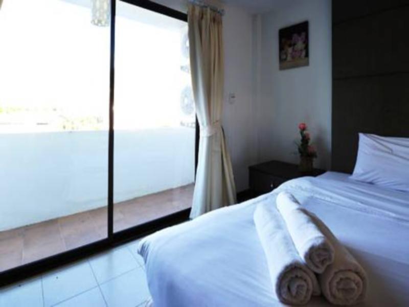 Bgw Phuket Hostel Patong Ngoại thất bức ảnh