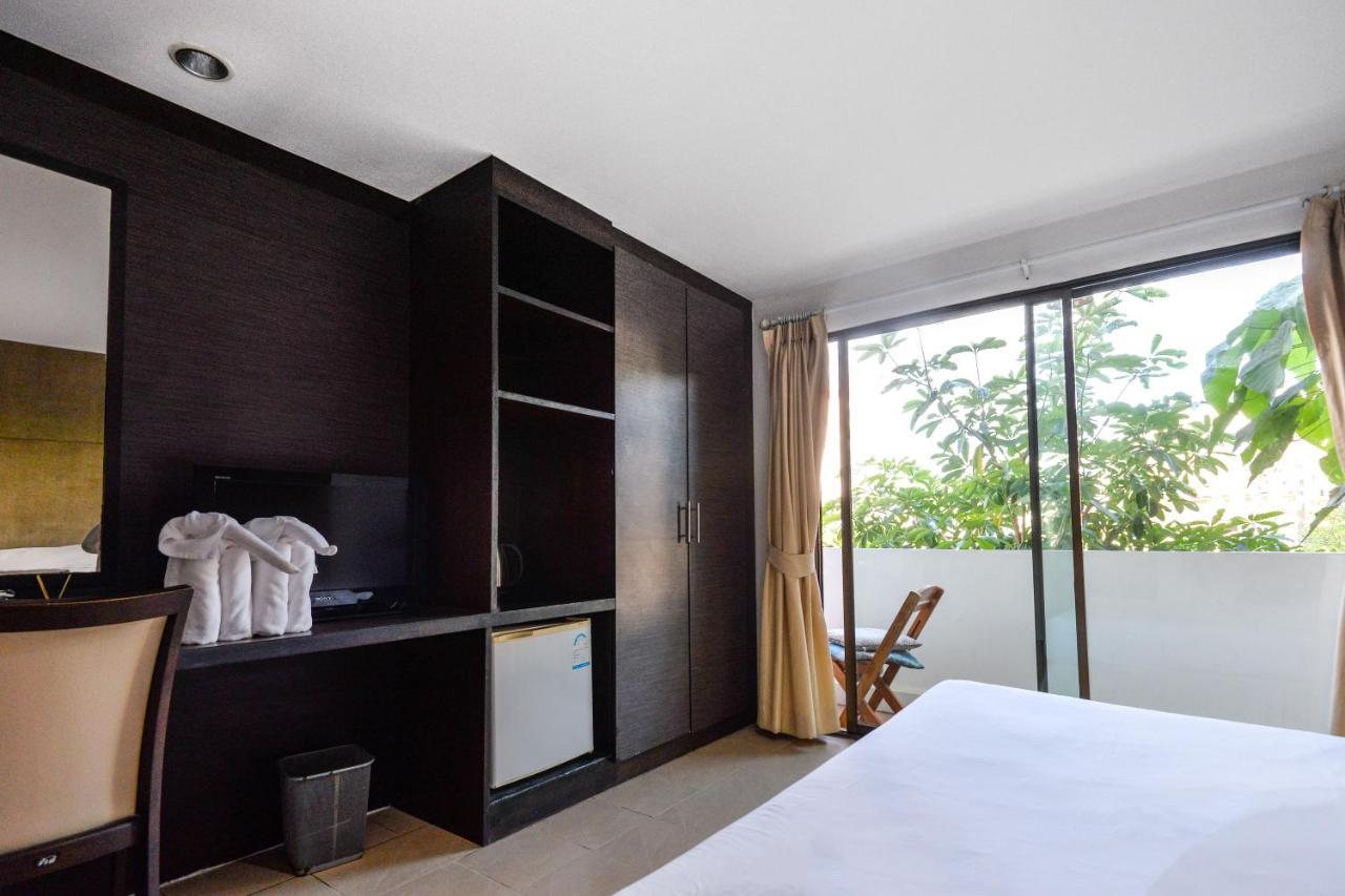 Bgw Phuket Hostel Patong Ngoại thất bức ảnh